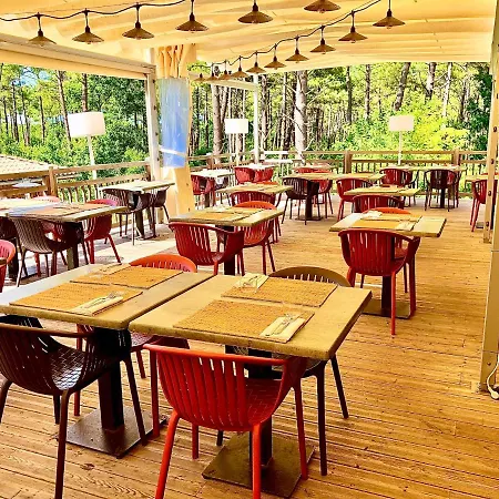Apartahotel Domaine Du Ferret Restaurant & 4*