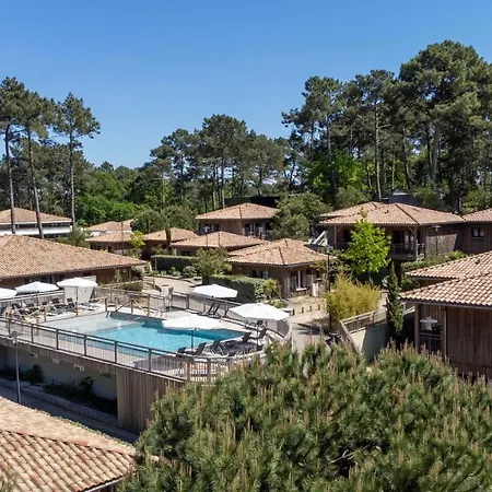 Domaine Du Ferret Restaurant & 4*