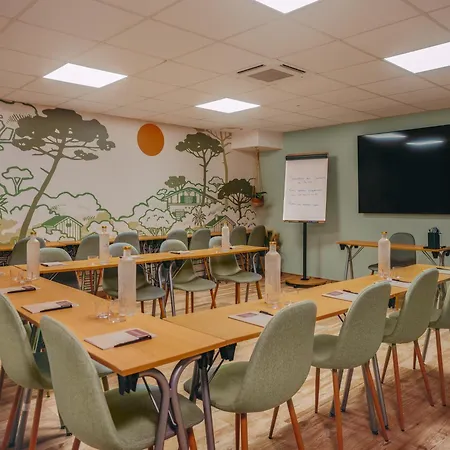 Domaine Du Ferret Restaurant & Ξενοδοχείο με διαμερίσματα