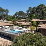 Domaine Du Ferret Restaurant & 4*