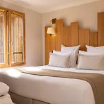 شقة فندقية Domaine Du Ferret Restaurant & 4*