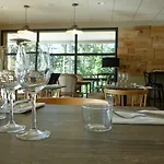 Domaine Du Ferret Restaurant &