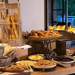 Domaine Du Ferret Restaurant & 4*