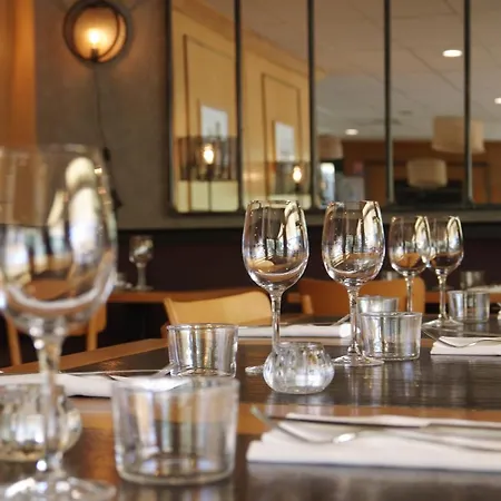 Domaine Du Ferret Restaurant & 4*