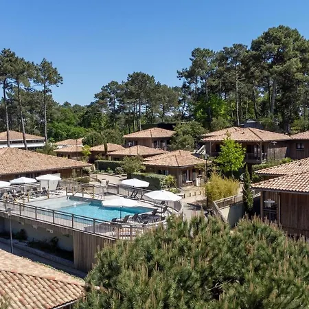 Domaine Du Ferret Restaurant & 4*