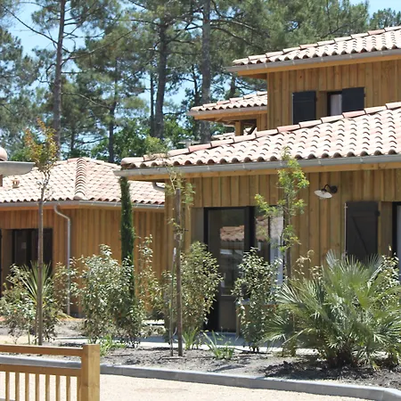 Domaine Du Ferret Restaurant & شقة فندقية Lège-Cap-Ferret