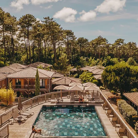 Aparthotel Domaine Du Ferret Restaurant & By Germain Collection 4*