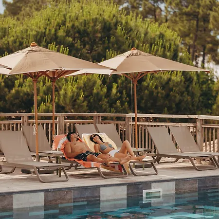 Domaine Du Ferret Restaurant & By Germain Collection 4*