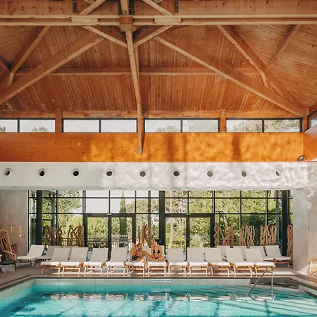 Domaine Du Ferret Restaurant & By Germain Collection Aparthotel