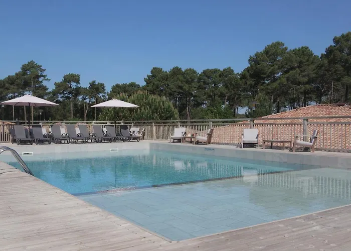 Aparthotel Domaine Du Ferret Restaurant & 4*