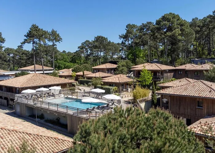 Domaine Du Ferret Restaurant & 4*