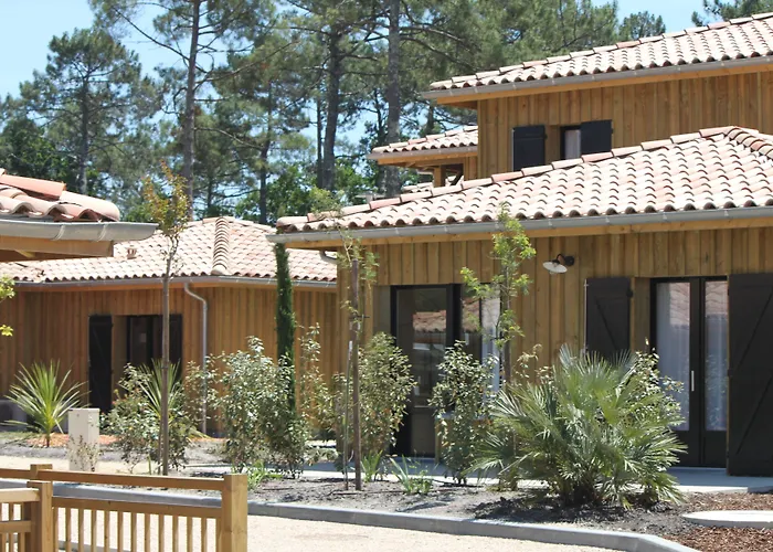 Domaine Du Ferret Restaurant & Lägenhetshotell Lège-Cap-Ferret