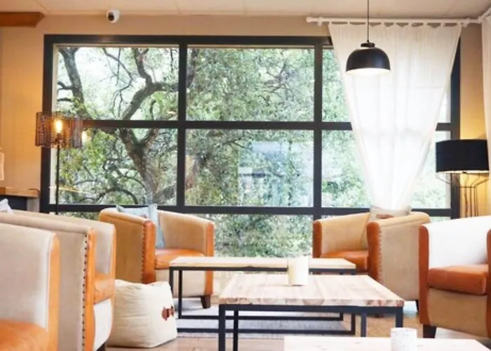 Domaine Du Ferret Restaurant & Lägenhetshotell 4*