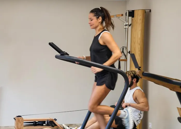 Lägenhetshotell Domaine Du Ferret Restaurant &